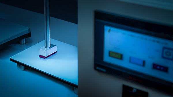 水性納米復合陶瓷漆涂料_高硬度耐高溫耐磨耐候防腐_英特寶陶瓷涂料