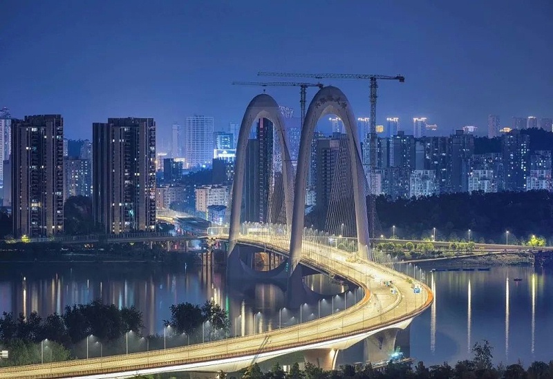 興聯(lián)大橋建設(shè)過程