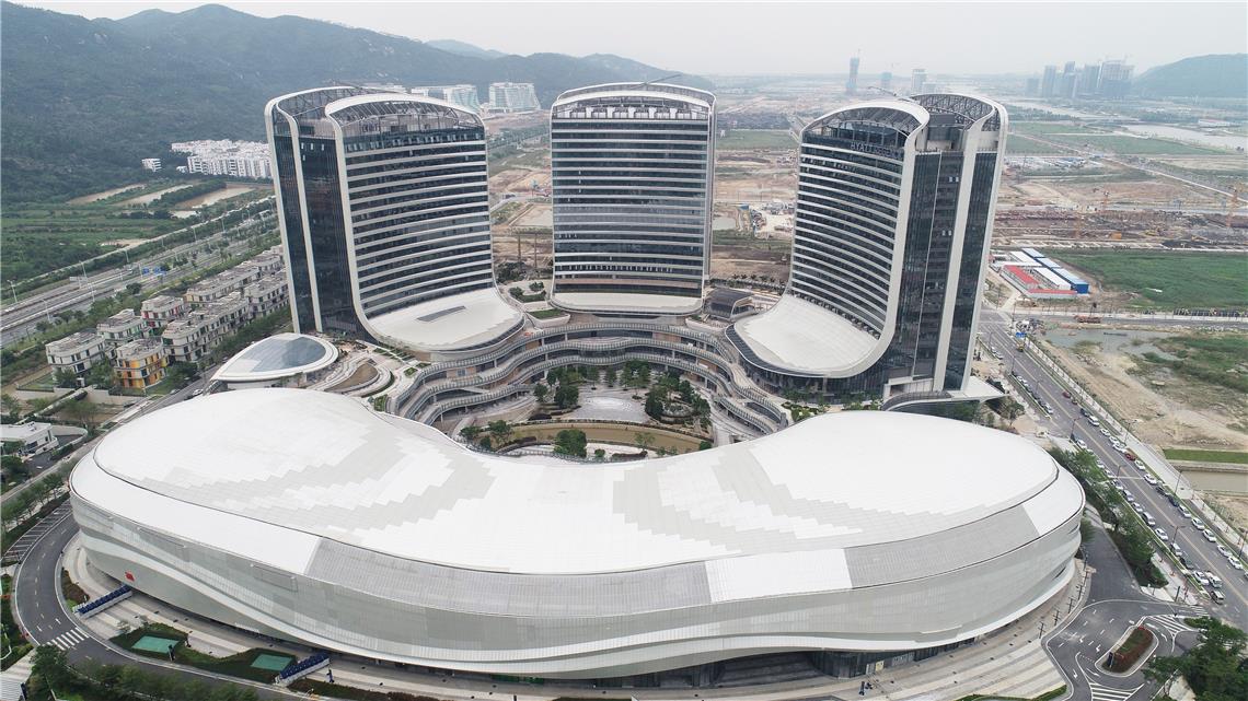 珠海創(chuàng)新方幕墻翻新工程